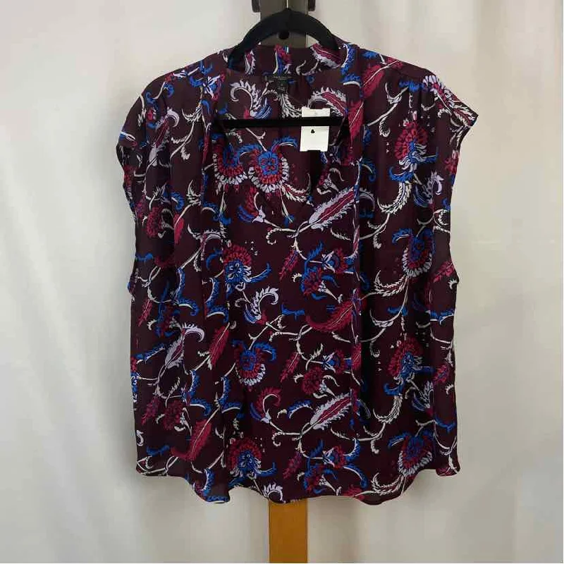 Ann Taylor Women's Size XL maroon Floral Short Sleeve Shirt