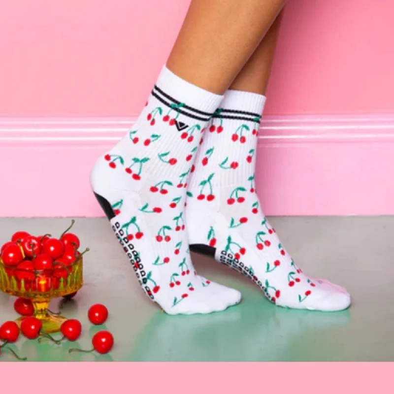 Classic Crew Grip Socks - Cherry (Barre / Pilates)